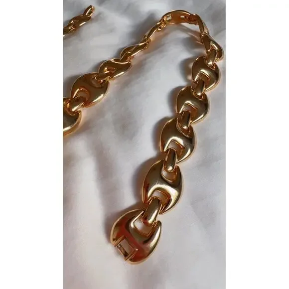 Vintage Monet Mariner Chain Necklace - Picture 4 of 9
